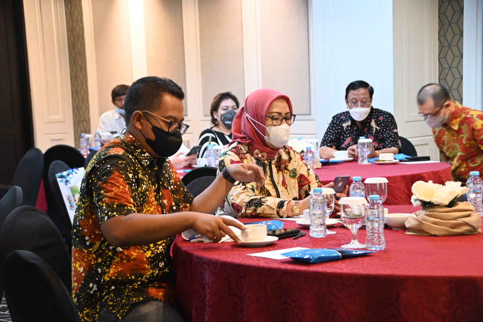Forum Bisnis, Foto-5